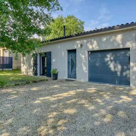 Moderne Piscine - 6p - Calme - Angouleme *