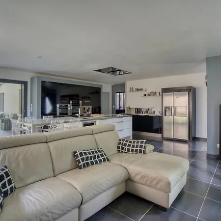 Moderne Piscine - 6p - Calme - Angouleme Вилла Puymoyen