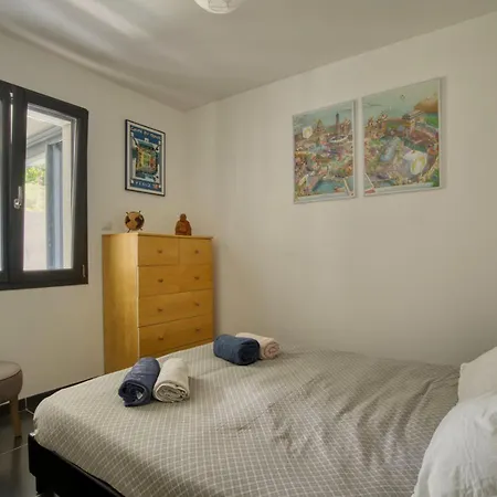 Moderne Piscine - 6p - Calme - Angouleme