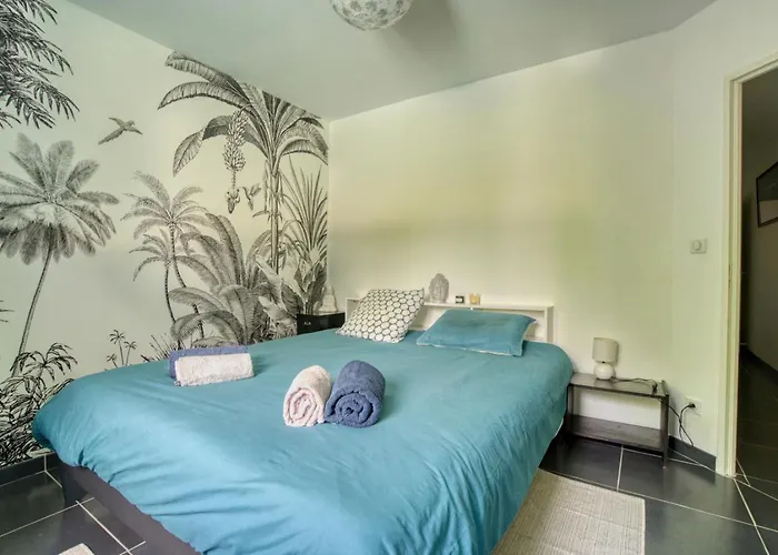 Moderne Piscine - 6p - Calme - Angouleme Puymoyen