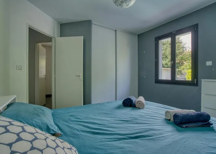 Moderne Piscine - 6p - Calme - Angouleme Villa *