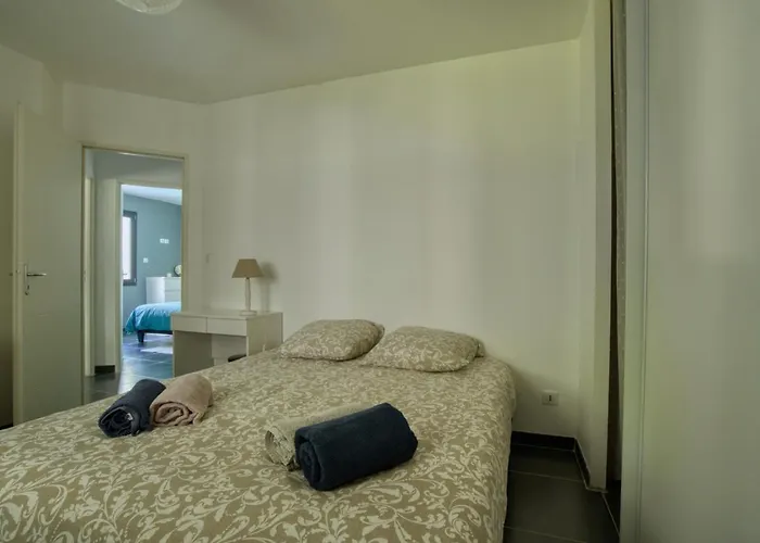 Moderne Piscine - 6p - Calme - Angouleme Puymoyen