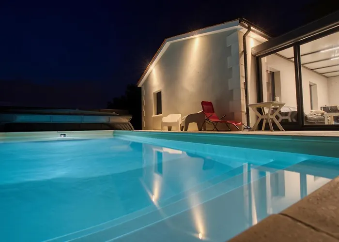 Moderne Piscine - 6p - Calme - Angouleme * Puymoyen