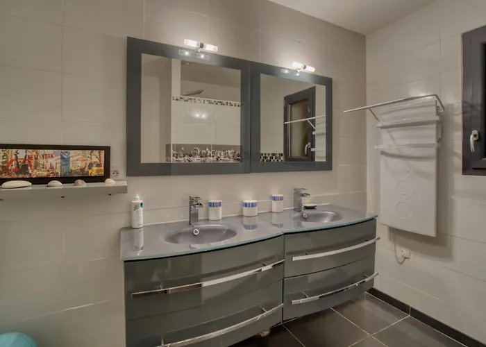 Villa Moderne Piscine - 6p - Calme - Angouleme